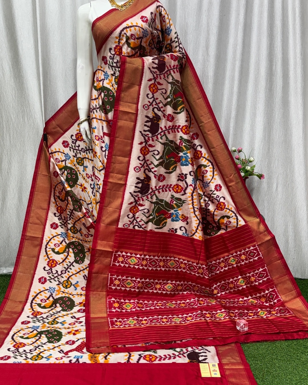 Spl. Madathasu Maharaj Ikkat Design Saree